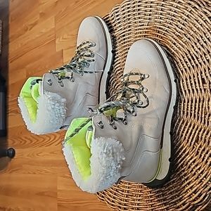 Cole Haan Women's Waterproof Leather Boot w/Genuine Shearing, Size: 8